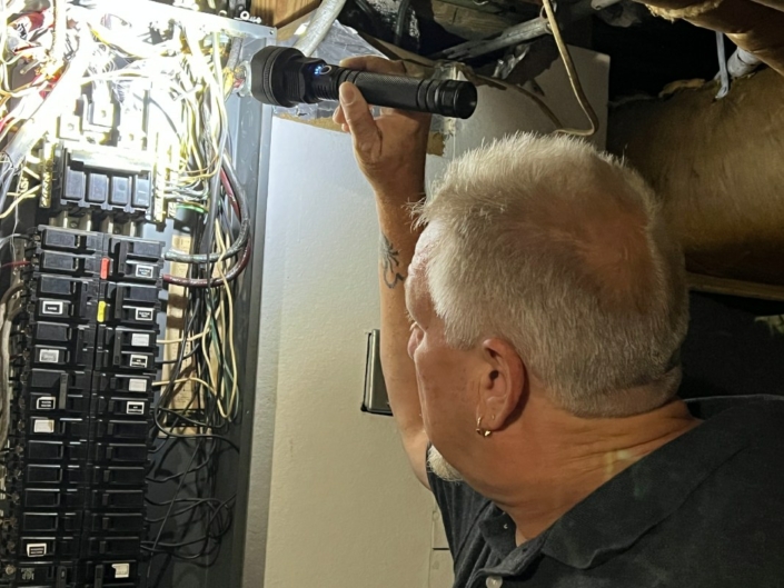 Home inspector